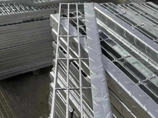 T2 step plate
