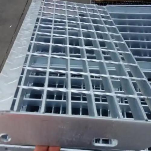 T4 step plate