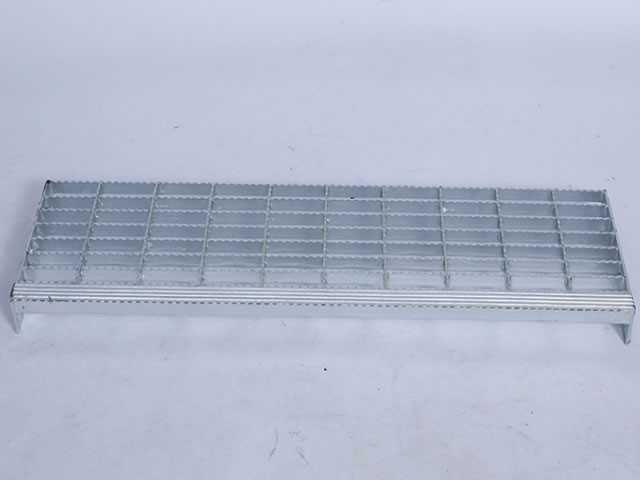 T4 step plate