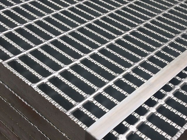 anti - slip steel grating