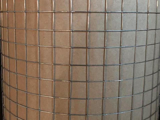 projection - welded mesh